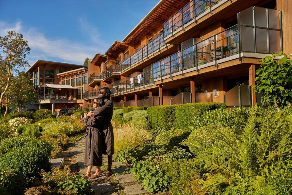 Brentwood Bay Resort & Spa Ngoại thất bức ảnh