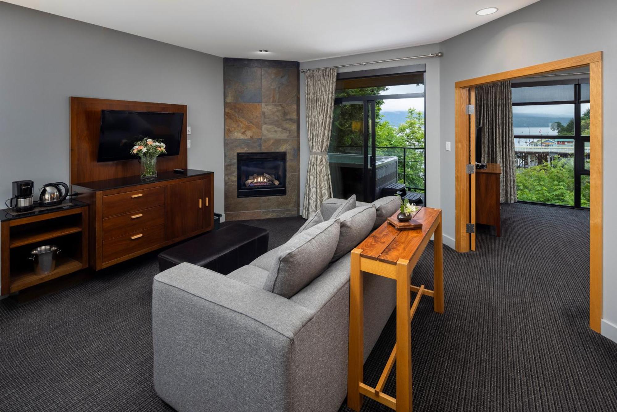 Brentwood Bay Resort & Spa Ngoại thất bức ảnh