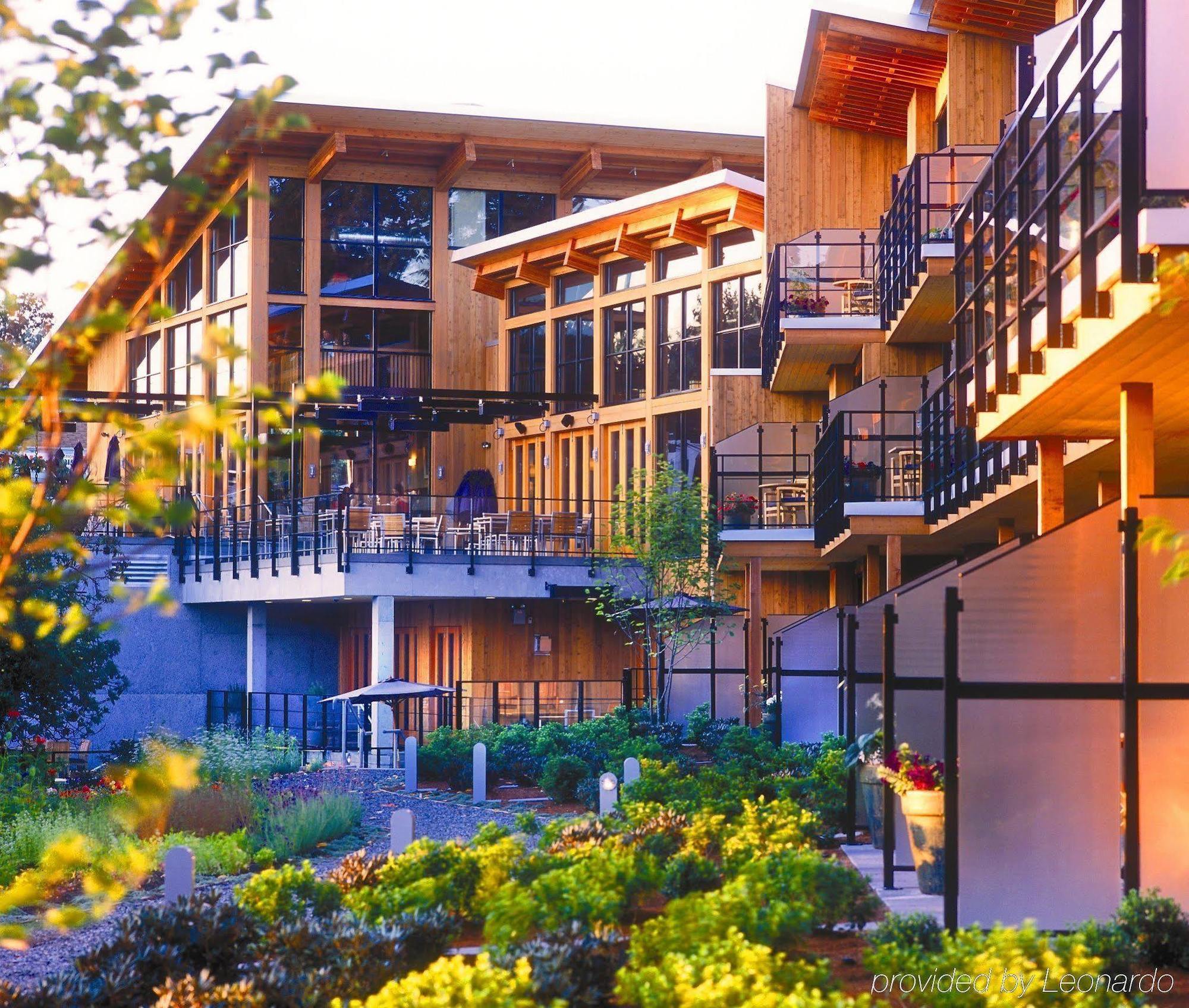 Brentwood Bay Resort & Spa Ngoại thất bức ảnh
